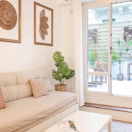 #55 Staywizus - Sun Terrace Ac & Wifi 10mins Walk To Sea & Oldtown Lägenhet Nice