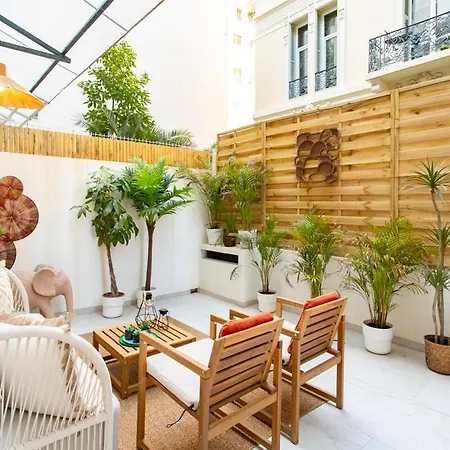 #55 Staywizus - Sun Terrace Ac & Wifi 10mins Walk To Sea & Oldtown Lägenhet Nice