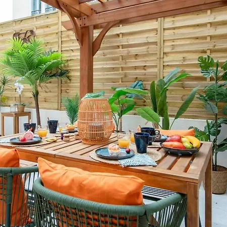Lägenhet #55 Staywizus - Sun Terrace Ac & Wifi 10mins Walk To Sea & Oldtown *